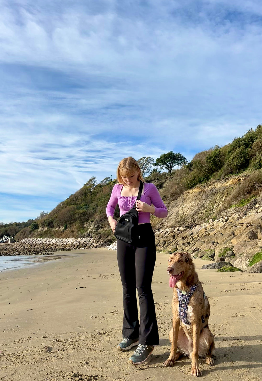 Sling Backpack - Walkies Ready® Black