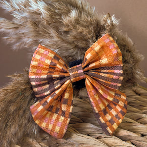 Sailor Bow - Golden Acre