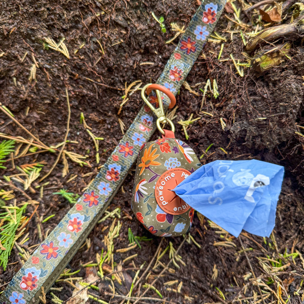 Poo Bag Holder - Rust & Bloom