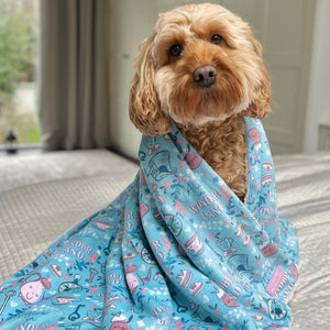 Disney© Dog Blanket - Mad Hatters Tea Party