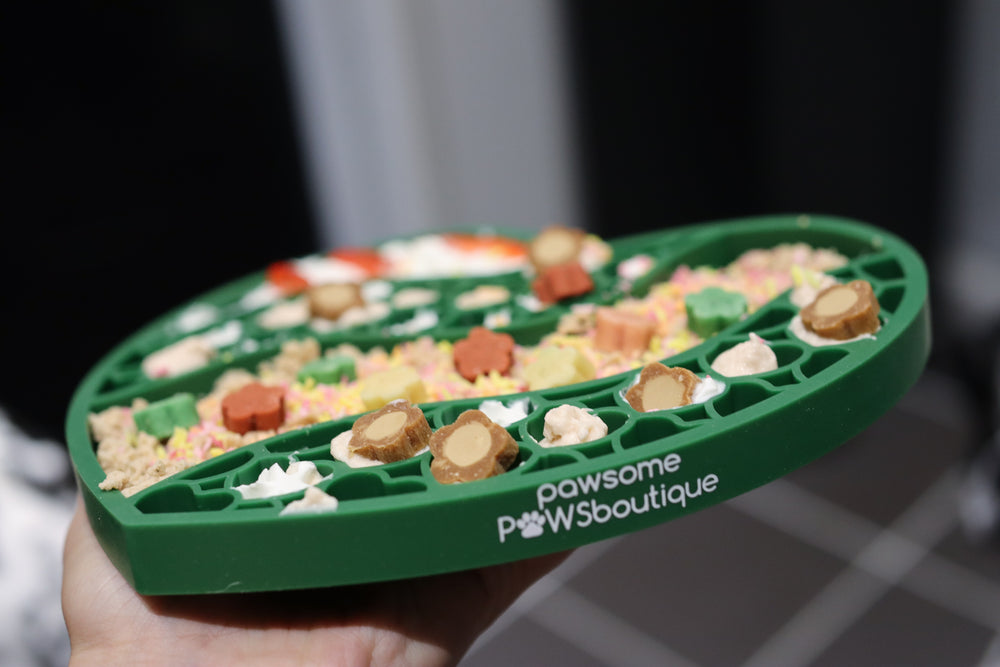 Lick Mat - Forest Green