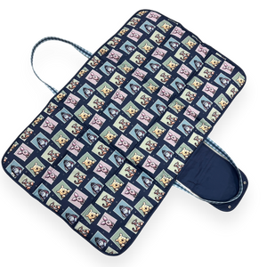 Disney© Travel Mat - Winnie + Friends