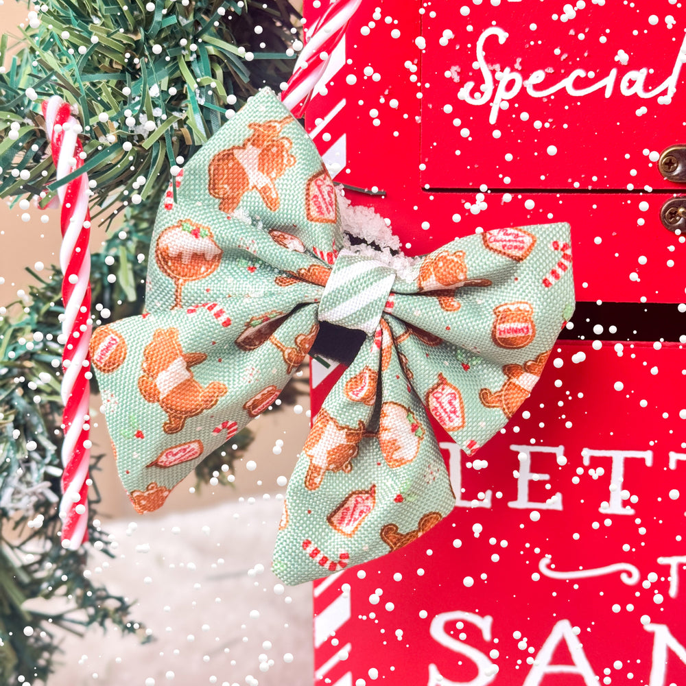 Disney© Sailor Bow - Gingerbread Bear Sage
