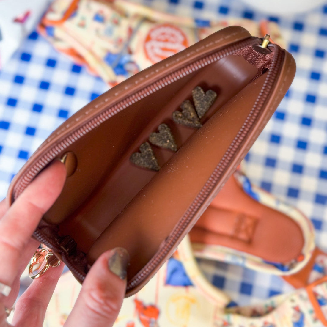 Silicone Treat Pouch - Paddington™ Suitcase