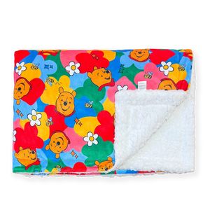 Disney© Dog Blanket - Winnie Goes Retro