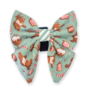 Disney© Sailor Bow - Gingerbread Bear Sage